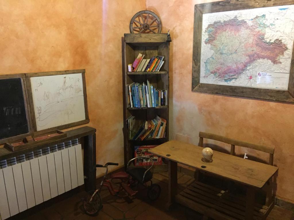 Casa Rural La Charolesa Aguilera Buitenkant foto